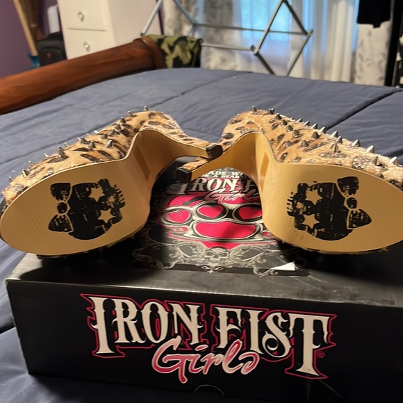 Iron Fist Abbey Dawn by Avril Lavigne spiked heels! - Picture 3 of 9